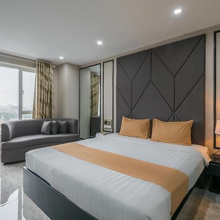 Cozrum Lux - The Arrivals Hotel Хошимин Екстериор снимка